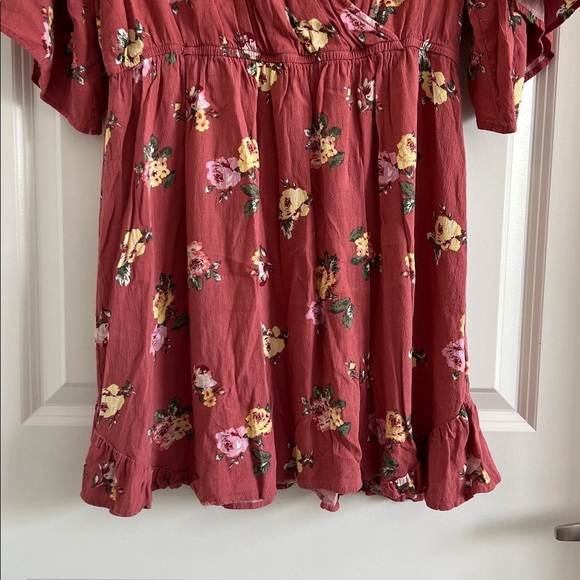 Xhilaration Pink Multicolor Floral Rosewood Print Elbow Sleeve
Wrap Dress S - Picture 3 of 8